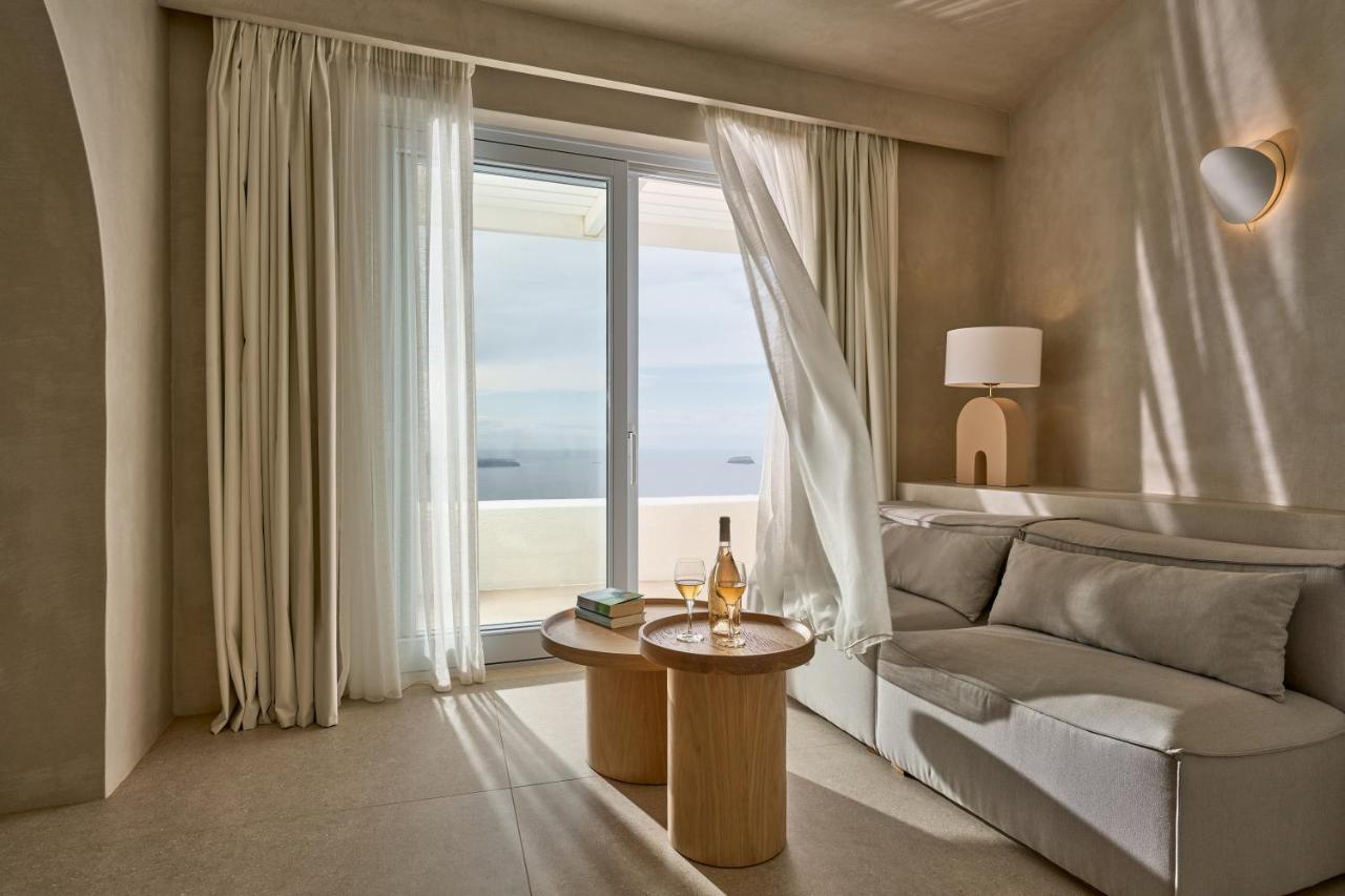 Lilium Santorini Ξενοδοχείο Φηρά