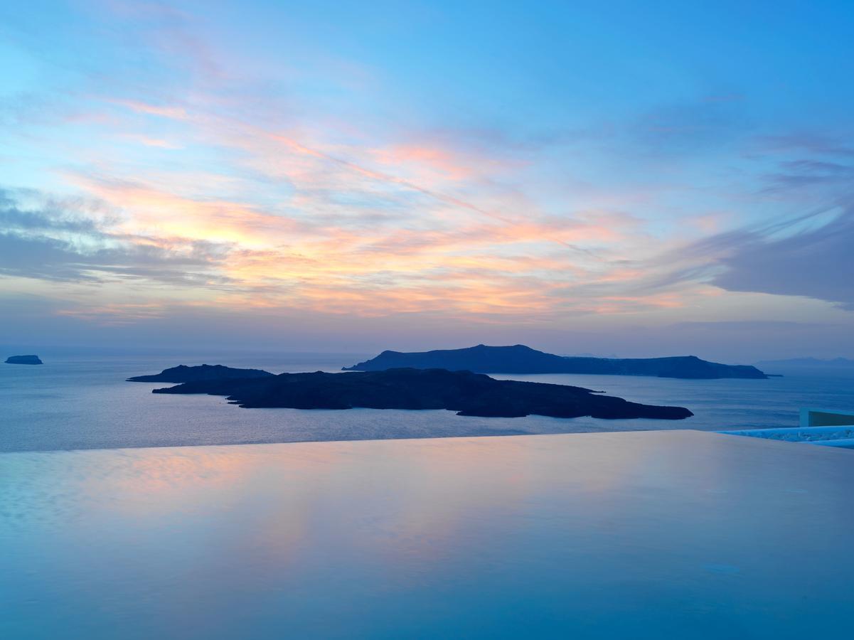 Lilium Santorini Ξενοδοχείο 5*