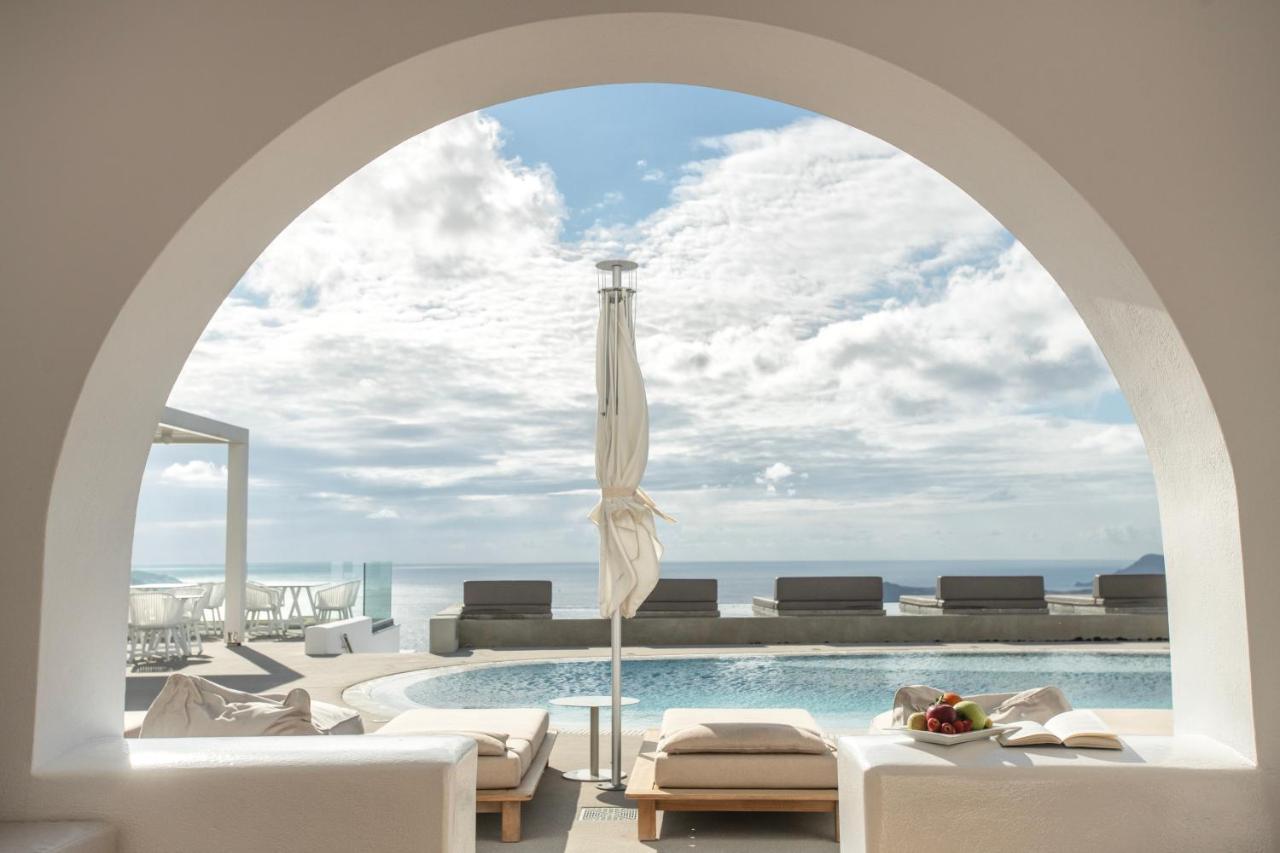 Lilium Santorini Ξενοδοχείο Φηρά